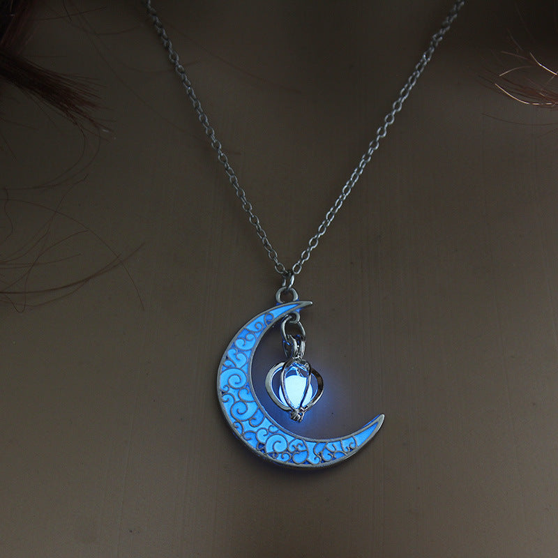 Glowing Pendant Necklaces Silver Plated Chain Necklaces 111789393494
