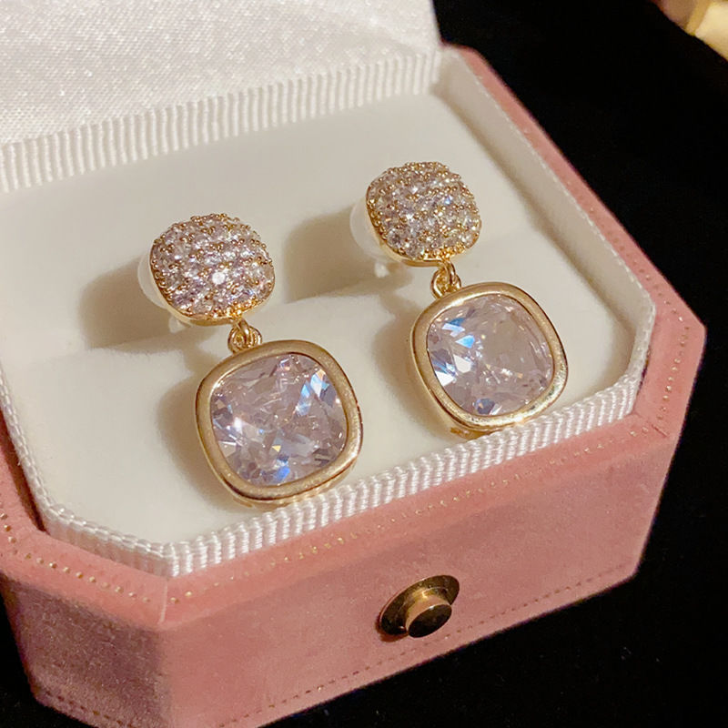 Simple Square Zircon Stud Earrings Ins Light Luxury High-end Women's New All-matching 4bb86734-96ab-4f1b-a9cd-9aaa4184640b