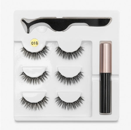 A Pair Of False Eyelashes With Magnets In Fashion 570099243461