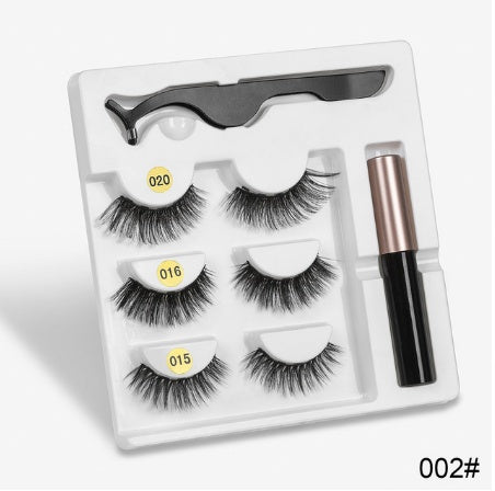 A Pair Of False Eyelashes With Magnets In Fashion 736317295295
