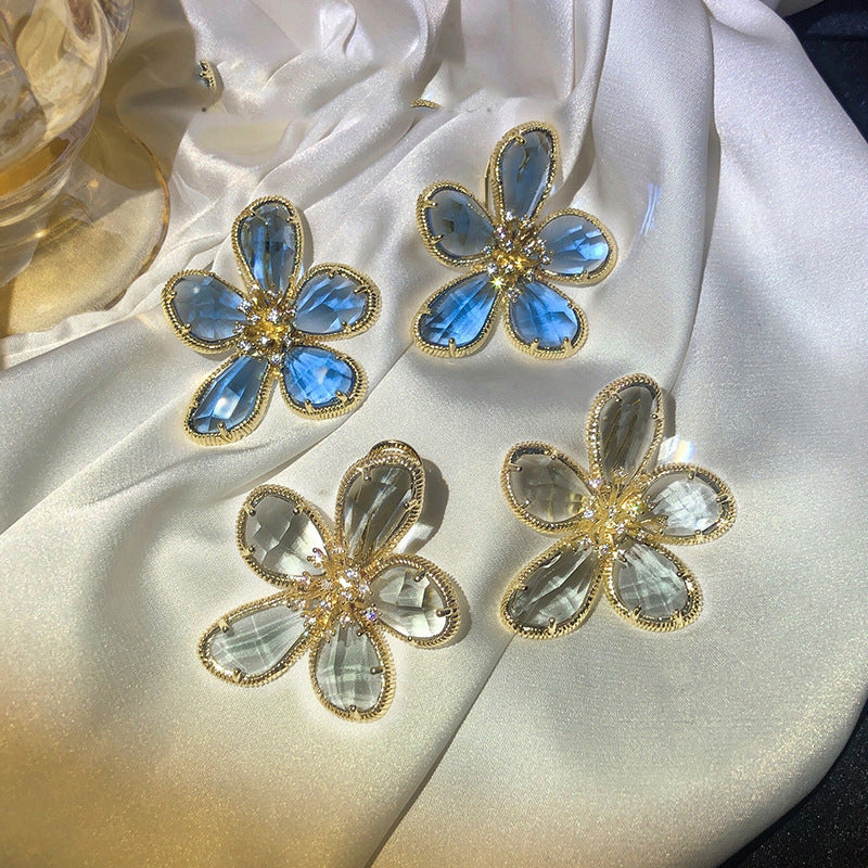 Women's European And American Exaggerated Crystal Flower Earrings 8e213f5d-3b9a-4820-aeb3-ce86330f855d