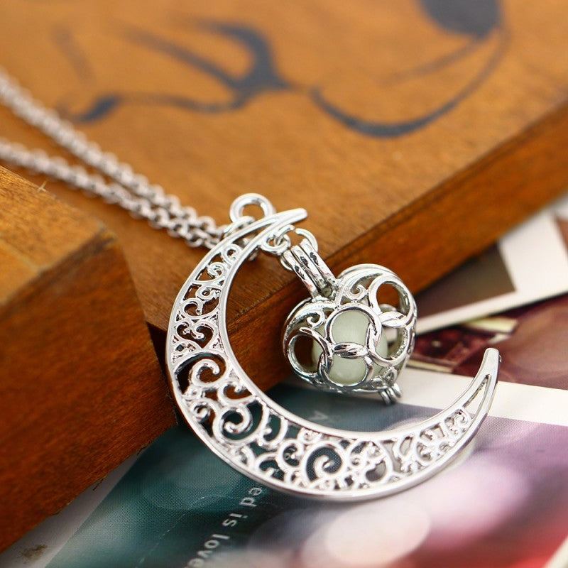 Glowing Pendant Necklaces Silver Plated Chain Necklaces 9007139875195
