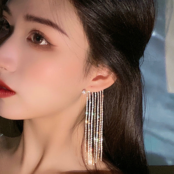 Fashionable And Simple Long Tassel Earrings fb601de1-0e76-4121-978f-06a877734e8a