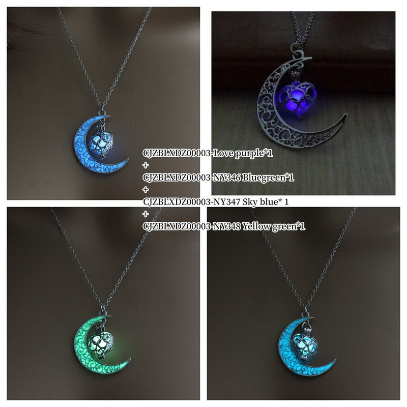 Glowing Pendant Necklaces Silver Plated Chain Necklaces fd9d4d06-6d5c-481f-a566-1a54ad10a430